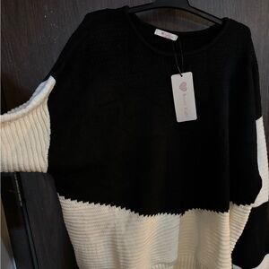 Brand new Black and White Women's Sweater size 2x